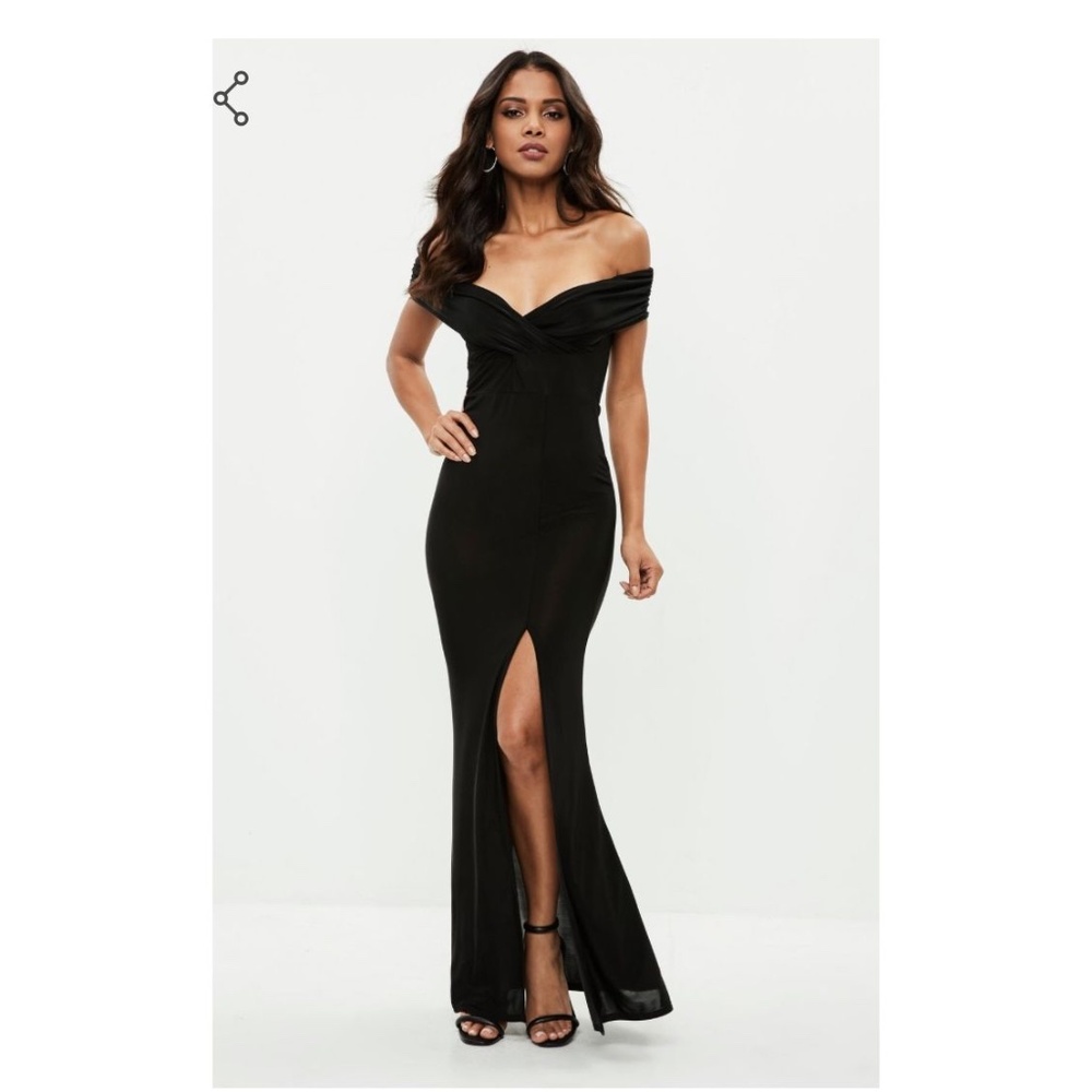 Misguided Off The Shoulder Maxi Dress
